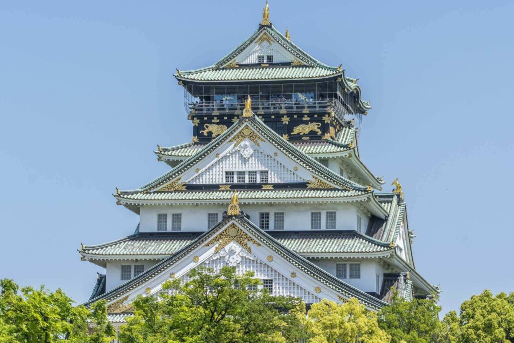 castle-1886938_1920(1)